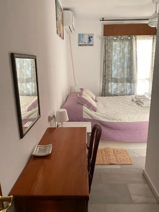 Malaga Centro Habitaciones Privada En Apartamento Compartidos 0*,  إسبانيا