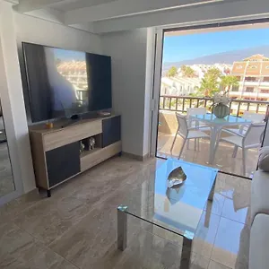parque-santiago-1-luxury-apartament-playa-de-las-amricas.tenerifehoteles.net/