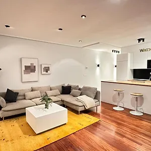 central-by-sleep-in.bilbaohotelsspain.com/